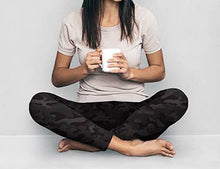 Fleece Lined Leggings: Plaid / Small/ Medium