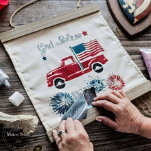 A Makers' Studio - Mesh Stencil - Americana 12x18