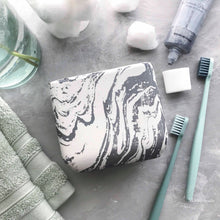 A Makers' Studio - Mesh Stencil - Marbling 8.5x11