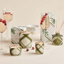 THYMES- FRASIER FIR REED DIFFUSER frosted plaid PETITE