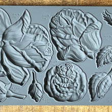 IOD ROSES 6×10 DECOR MOULDS™ Retired
