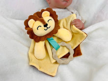 Penguin Waddle Baby Boutique - Lennox Lion Lovey - Plush Teething Toy Security Blanket