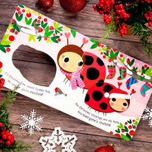Simon & Schuster - Merry Christmas, My Little Cuddle Bug by Nicola Edwards: Board Books; 18 pages / English