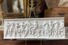 Amy Howard at Home - Relief - Decorative Mould