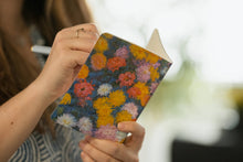 Chronicle Books - Paperblanks Monet's Chrysanthemums Softcover Cahier: A4 / Lined