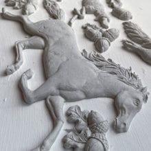 HORSE & HOUND (Retired) 6×10 DECOR MOULDS™