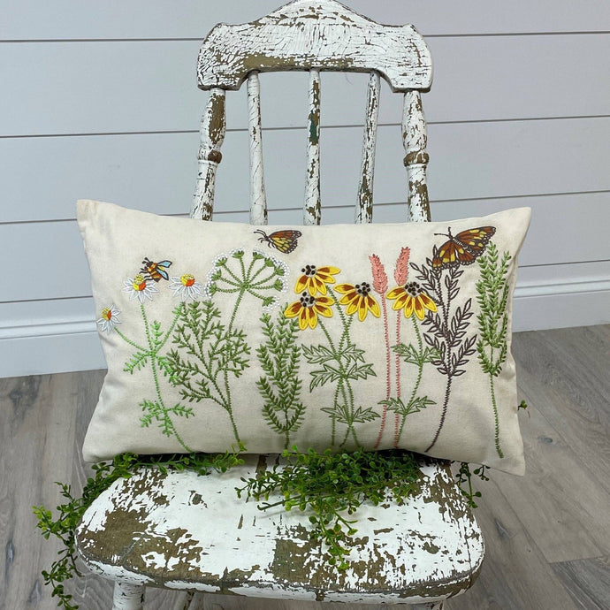 Audrey's - Pillow - Embroidered Wild Flowers (PC)