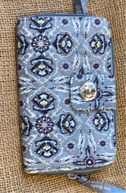 Vera Bradley RFID Turnlock Wallet: Plaza Tile Fabric